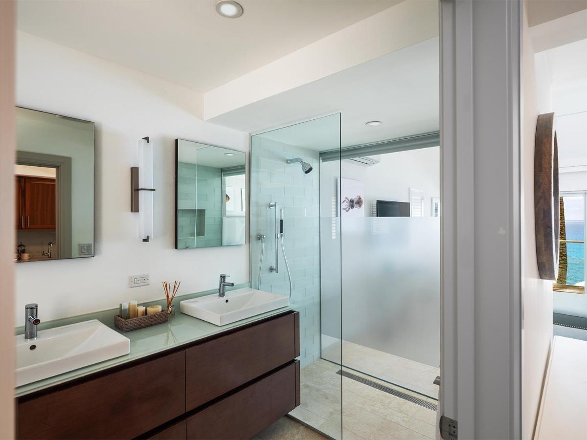 Azura Bermuda Hotel Mount Pleasant Luaran gambar